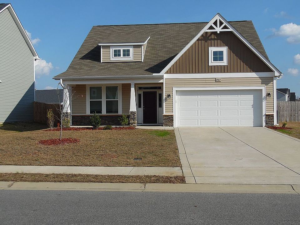1st image of 1563 Stackhouse Dr