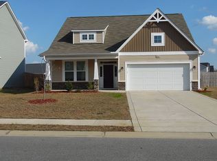 1563 Stackhouse Dr, Fayetteville, NC 28314