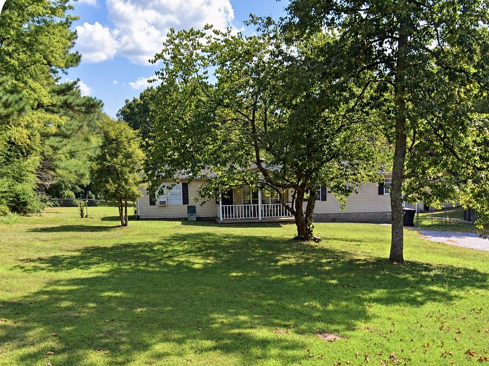 2nd image of 3657 Baxter Rd