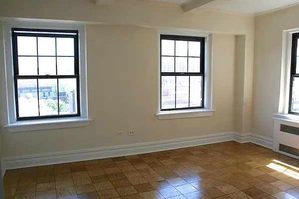 Rented by Cooper & Cooper Real Estate | media 25