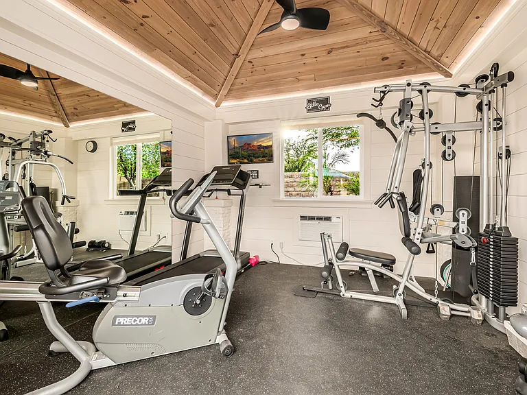 9362 W Sands Dr — Photo 46