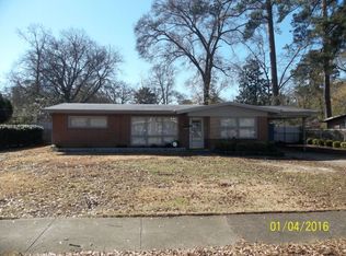 3076 Plantation Rd, Columbus, GA 31903