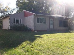 4604 Otter Lake Rd, White Bear Lake, MN 55110
