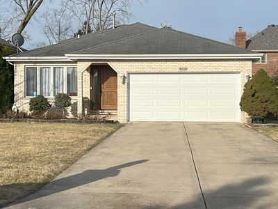 10530 S 83rd Ave, Palos Hills, IL, 60465