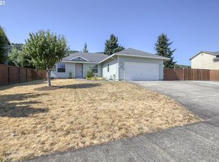 3225 5th St, Columbia City, OR