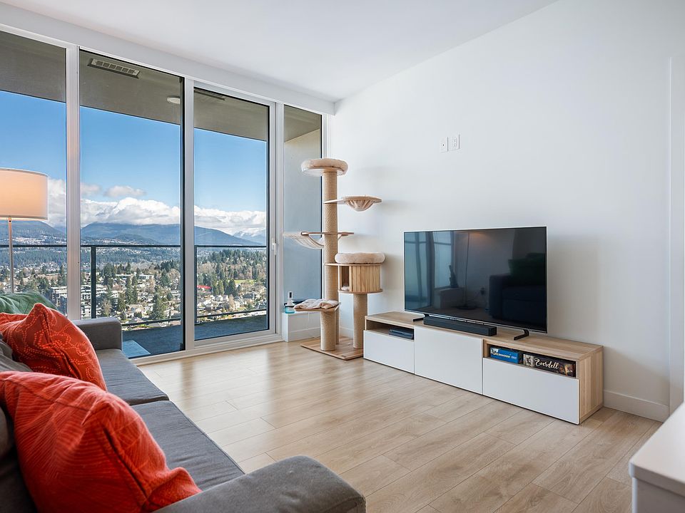 1st image of 567 Clarke Rd #3205