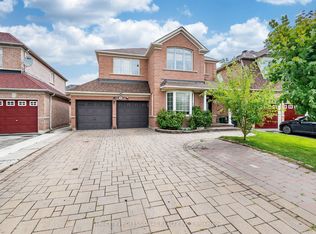 26 Tangleridge Blvd, Brampton, ON L6R2X5