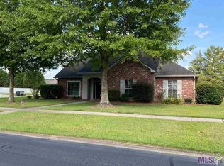 6113 Snowden Dr, Baton Rouge, LA 70817