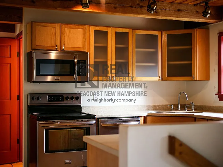 6 Spruce Ln — Photo 3