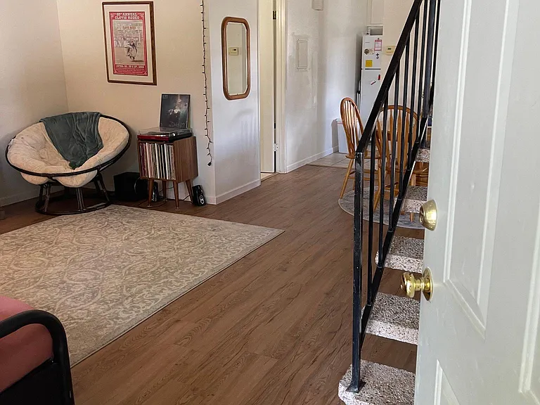3190 Camellia Ct #D — Photo 2