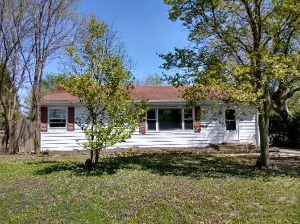 0S531 Melolane Dr, West Chicago, IL 60185