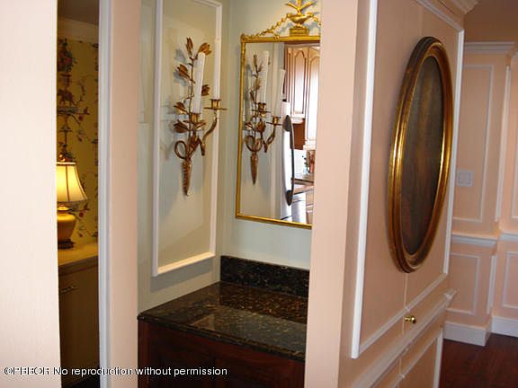 4th image of 1801 S Flagler Dr APT 901