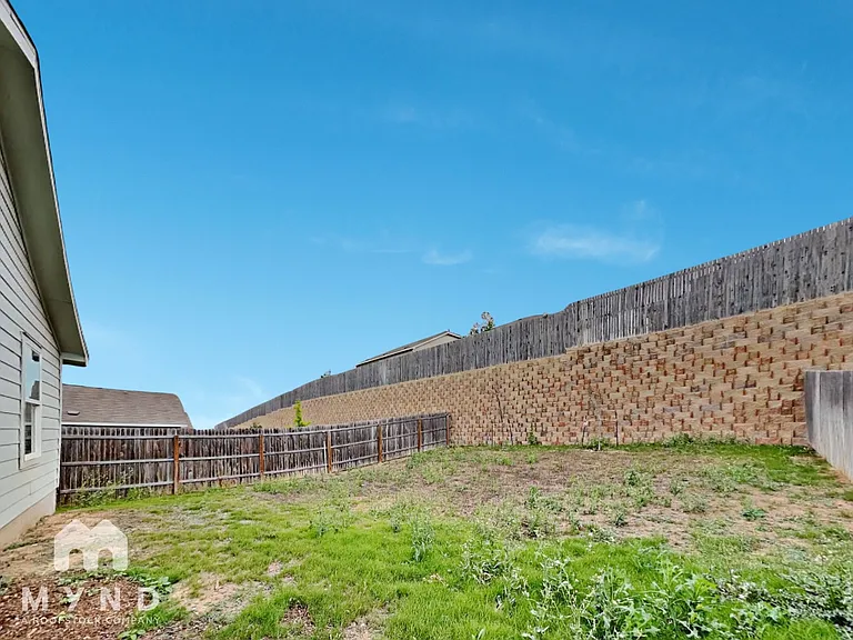 14022 Silos Mdws — Photo 15