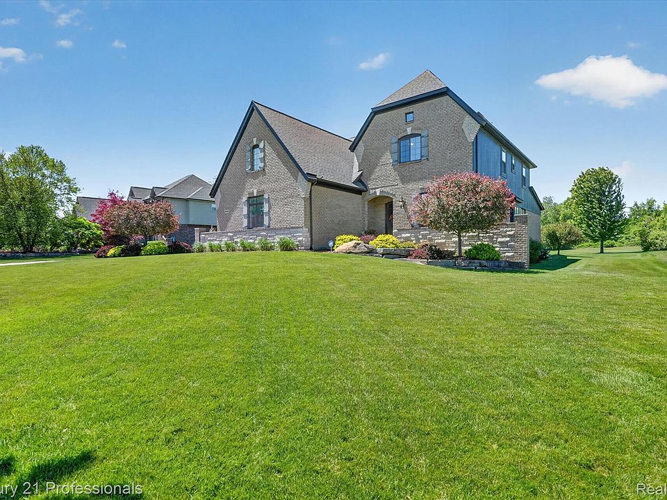 1st image of 2212 Heidi Dr