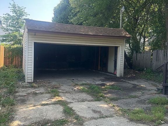 3rd image of 6604 Bonna Ave #6602