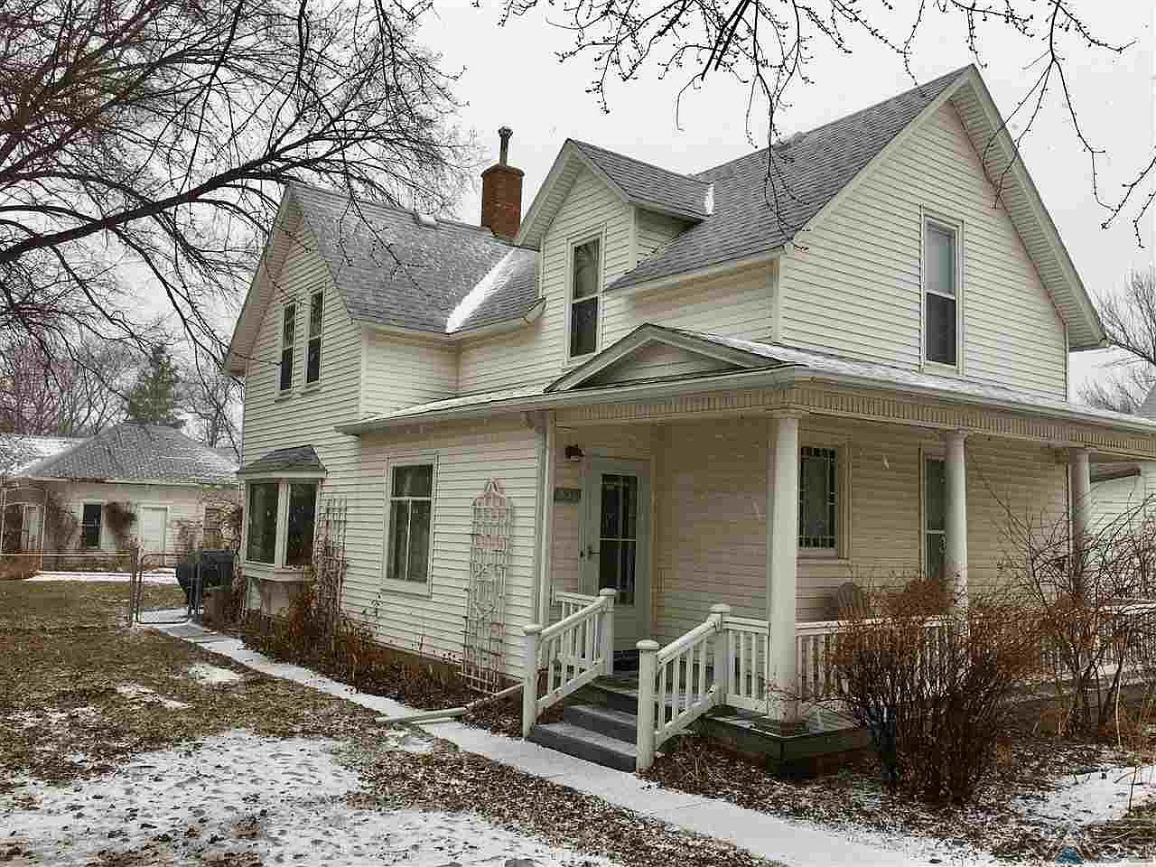 431 Broadway St, Centerville, SD 57014 Zillow