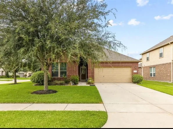 26318 Julia Manor Dr, Richmond, TX 77406