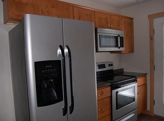 5th image of 605 Sunrise Ct