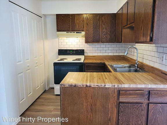 5th image of 5515 Tomah Dr APT C