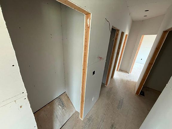 4th image of 8961 E Joshua St