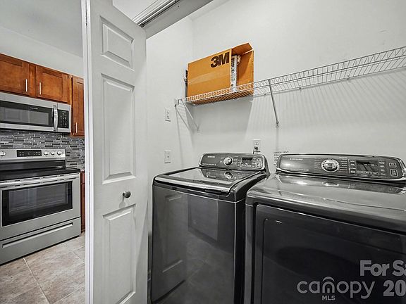 5th image of 21510 Aftonshire Dr