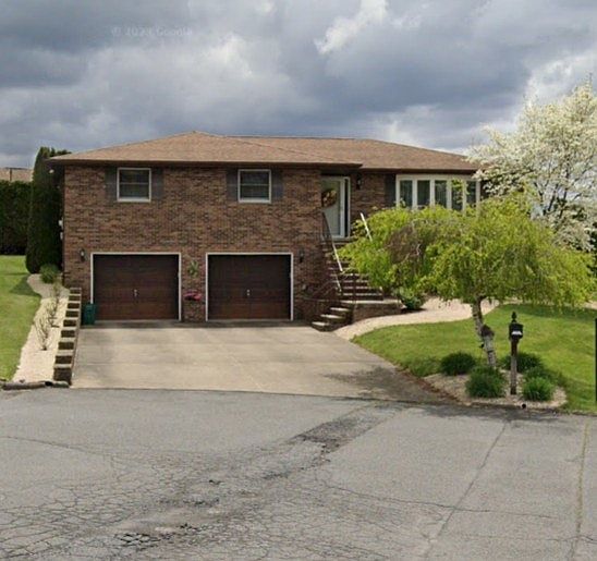 1st image of 130 Shelby Cir