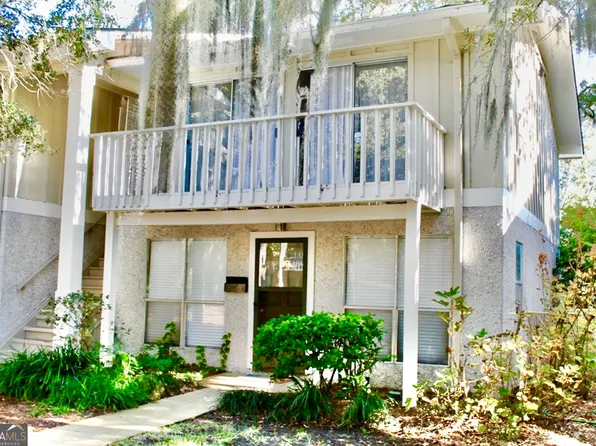 800 Mallery St APT 90, Saint Simons Island, GA 31522
