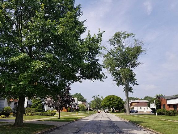 4th image of 3016 Tuxedo Ave