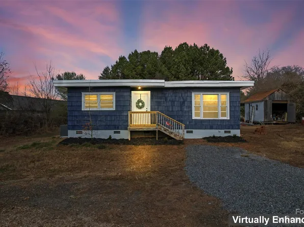 600 Robinson Clemmer Rd, Dallas, NC 28034