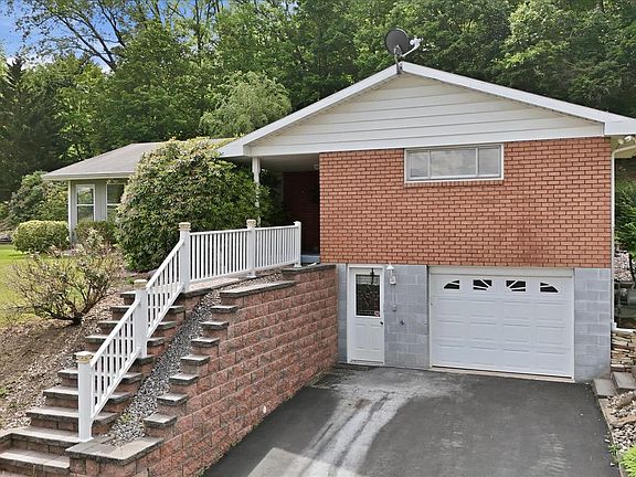2nd image of 199 Buser St