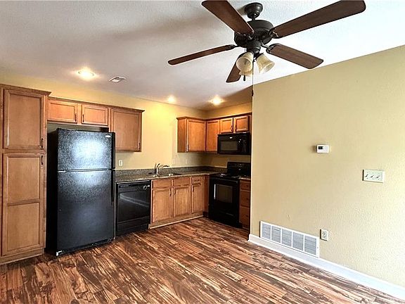 4th image of 13680 Oak Valley Dr