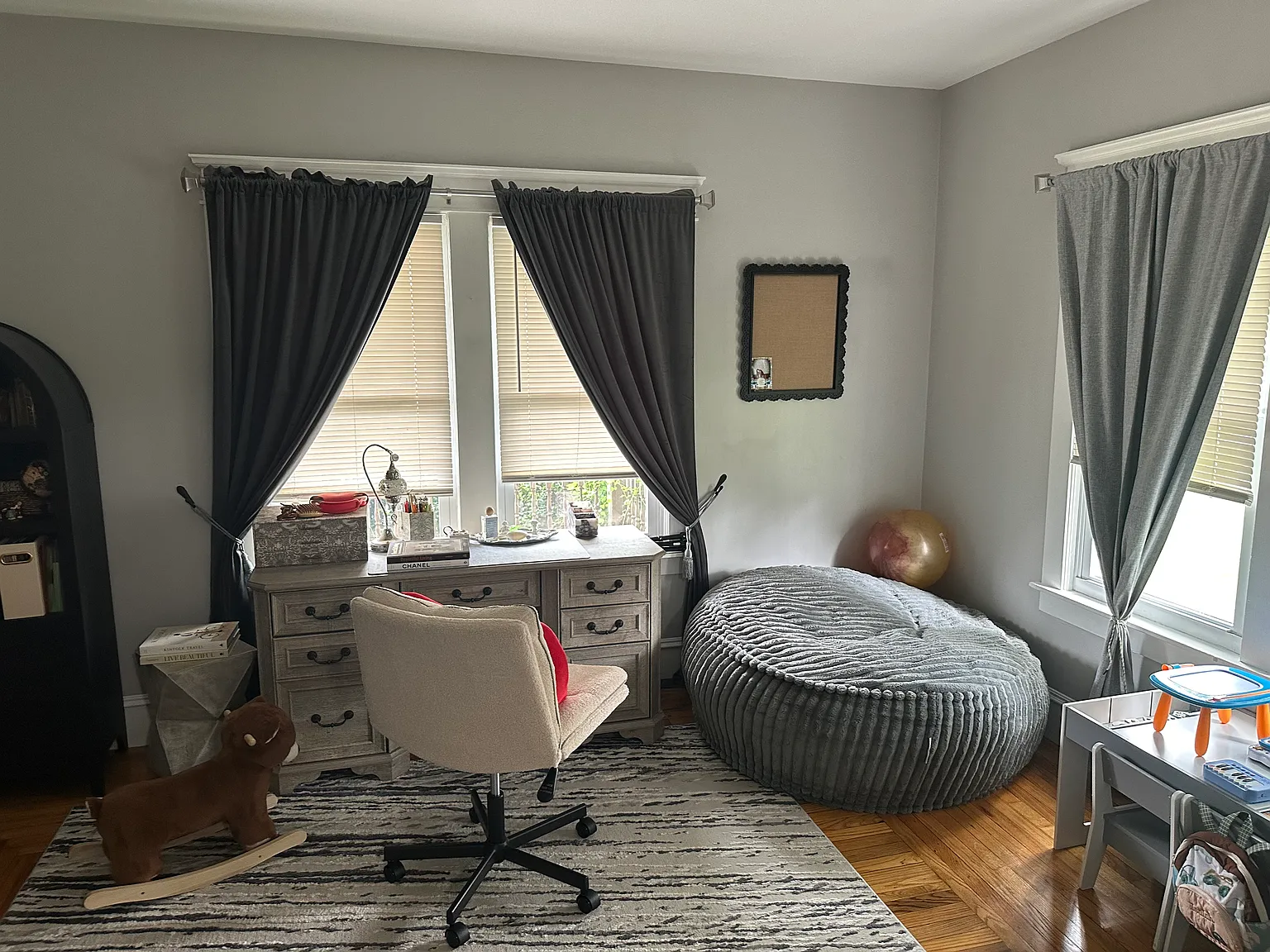 2 bed, 1066 sqft, $1,600 — Photo 3