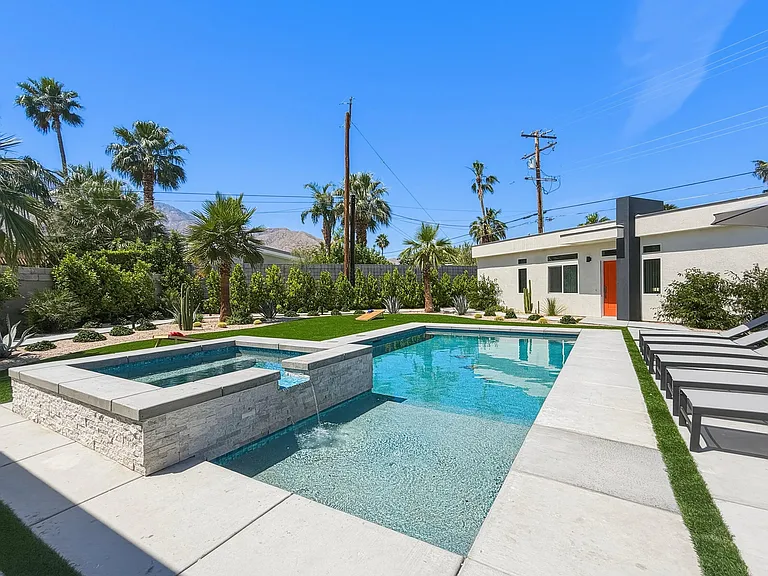 2197 Jacques Dr — Photo 2