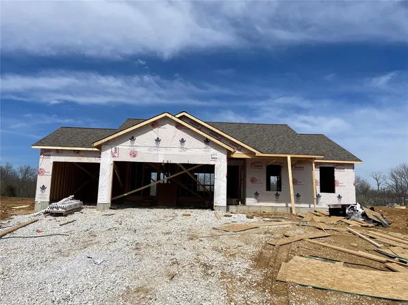 324 Christian Lee Ct, Winfield, MO 63389