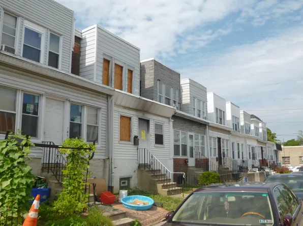 2034 Bonnaffon St, Philadelphia, PA 19142