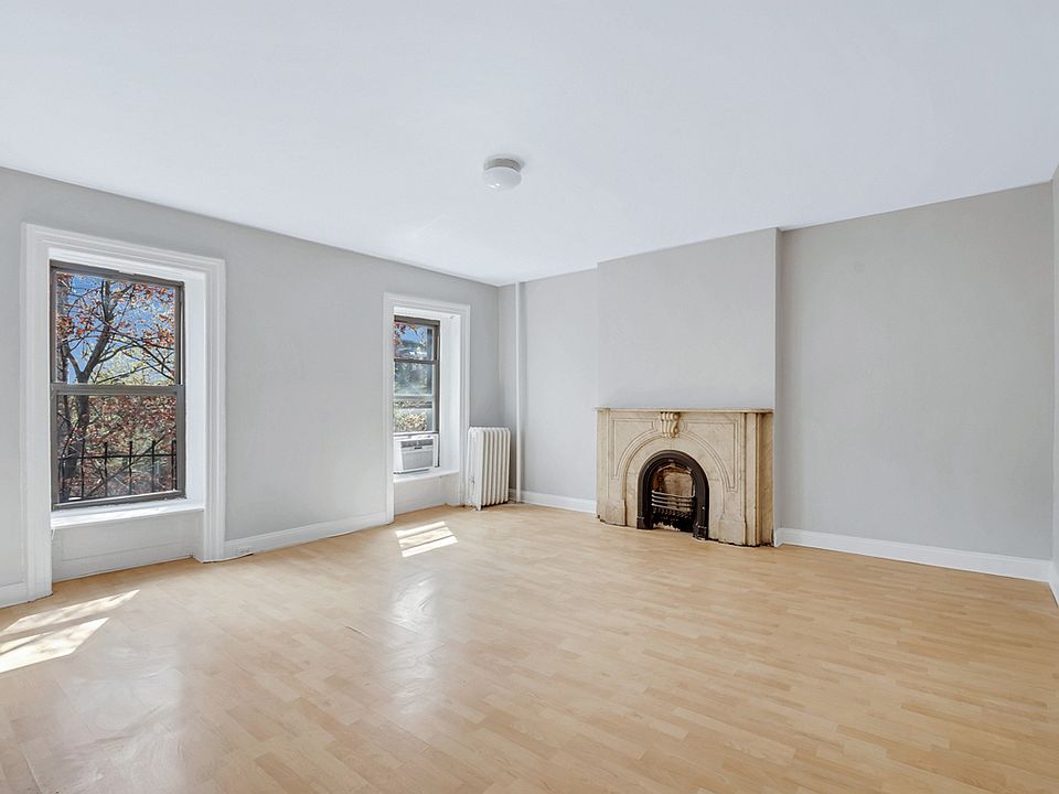 1st image of 152 Montague St #3B