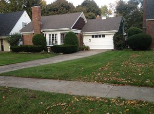145 Smallwood Dr, Amherst, NY 14226