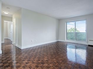 1315 Silver Spear Rd #510, Mississauga, ON L4Y 2W8