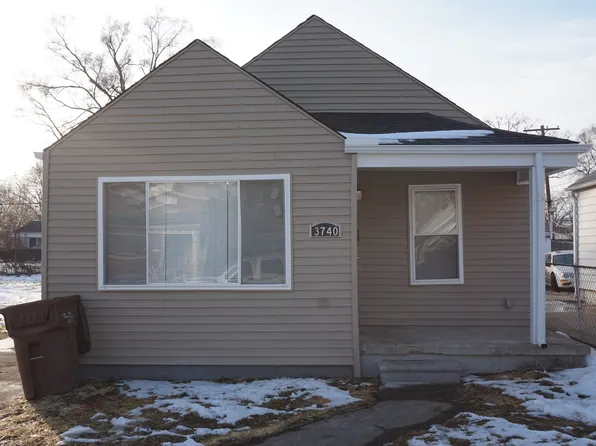 3740 Spruce St, Inkster, MI 48141