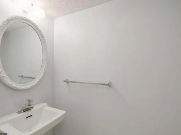 (undisclosed Address), Alexandria, VA 22315