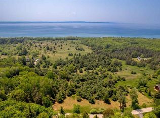 5765 Lodgepole Rd, Harbor Springs, MI 49740
