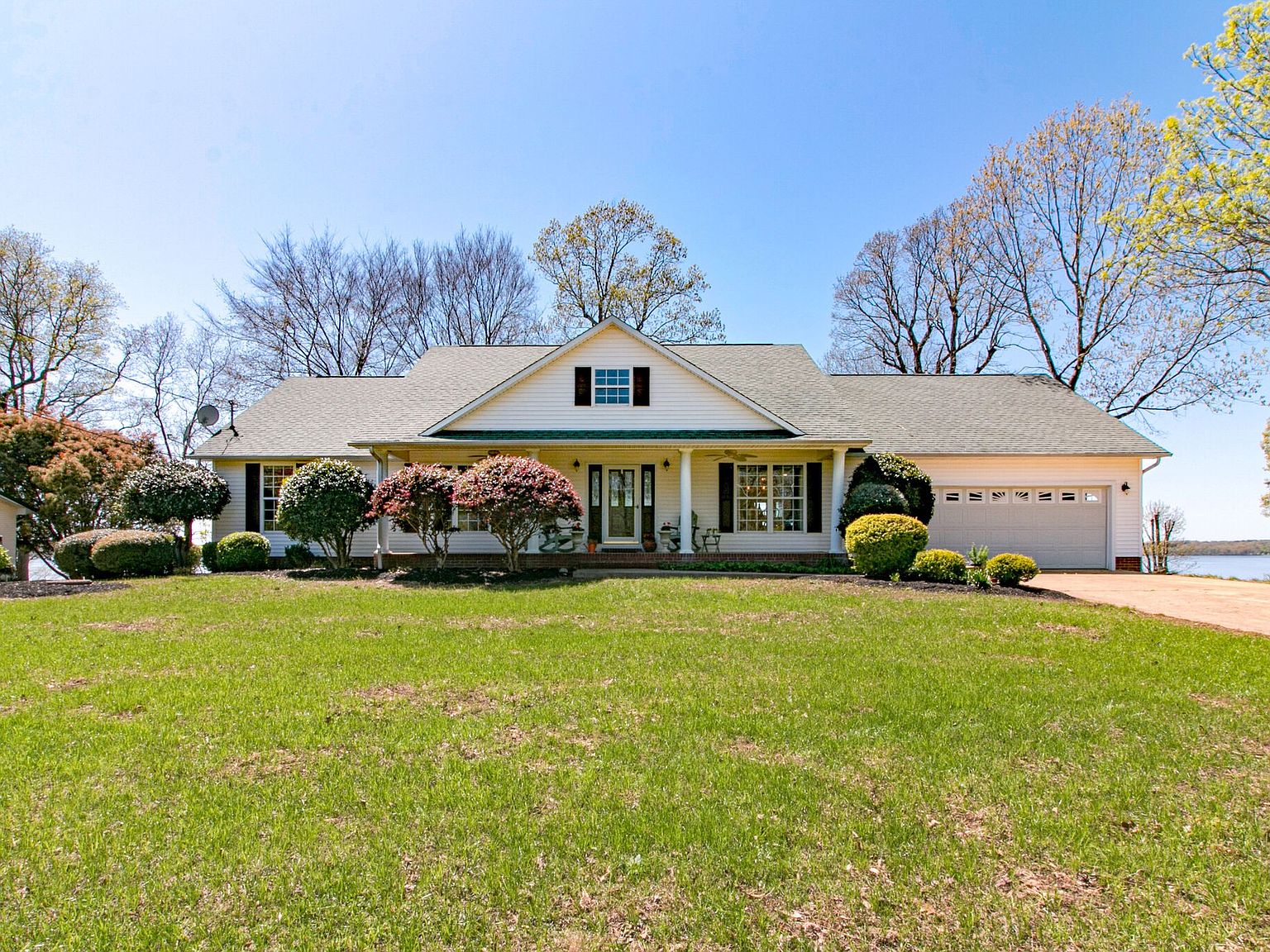 471 Shore Dr, Big Sandy, TN 38221 Zillow