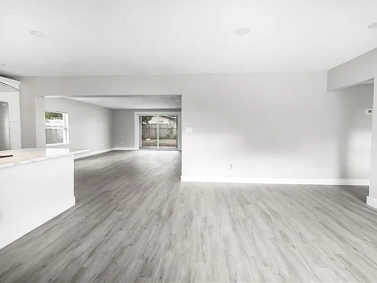 10341 Kumquat Ln — Photo 6