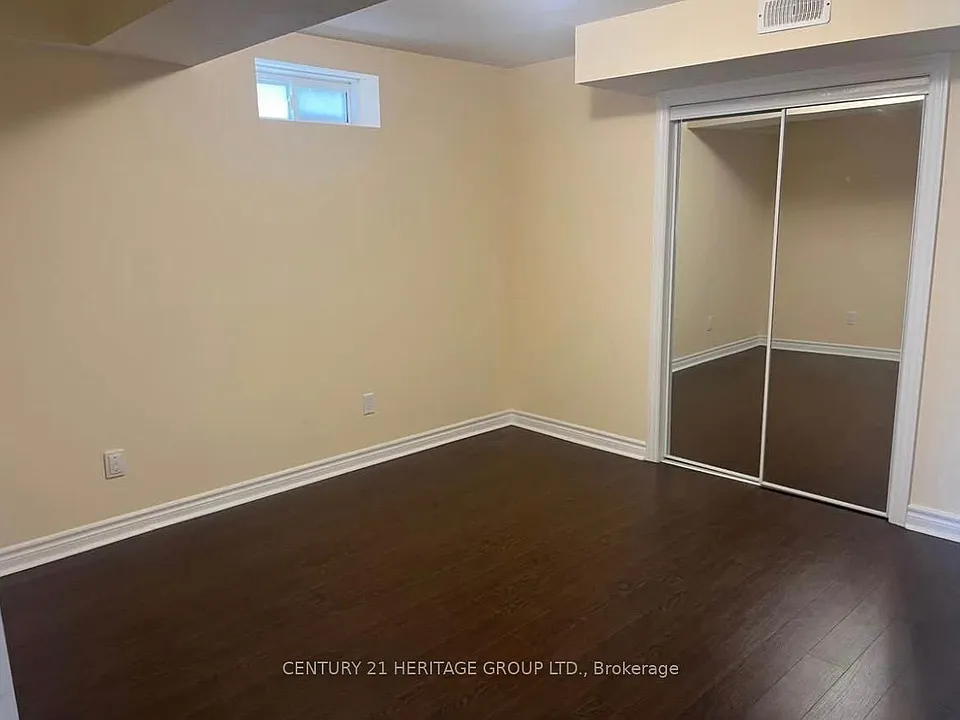 24 Rossini Dr #BASEMENT