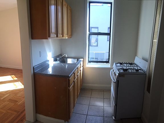 5th image of 2505 Bedford Ave APT 4E