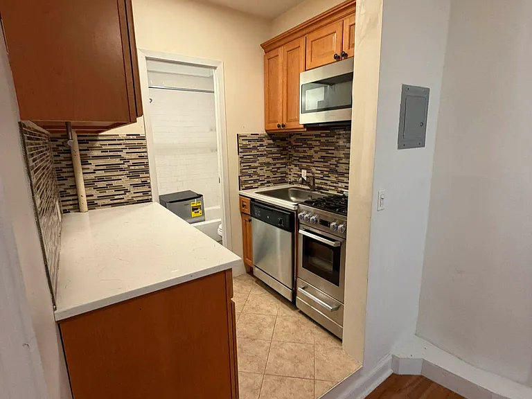 167 E 102nd St #2SW — Photo 1