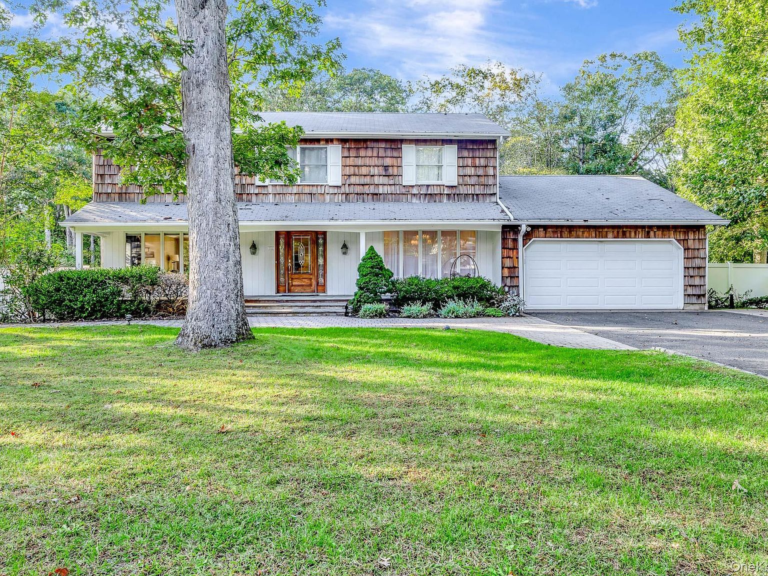 44 Twixt Hills Road, Saint James, NY 11780 | Zillow