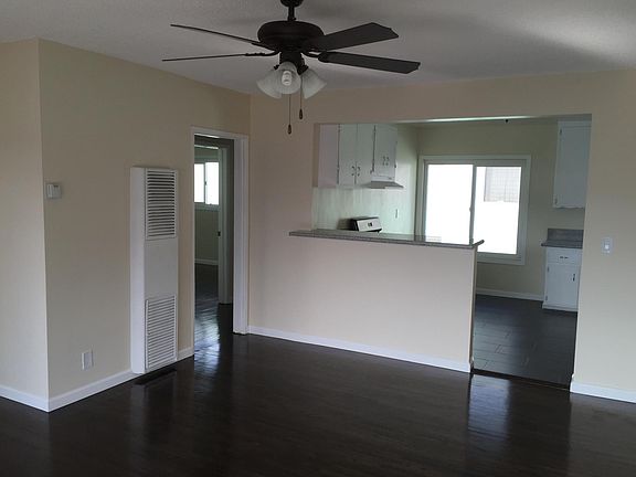 4th image of 1958 18th St APT D