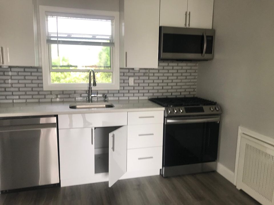 1st image of 110 Winham Ave #2A