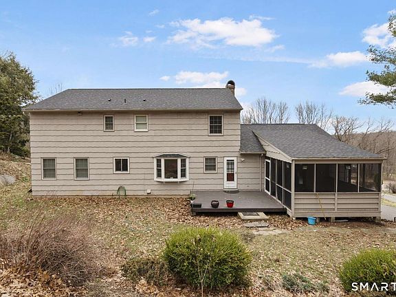 2nd image of 32 Macmath Drive